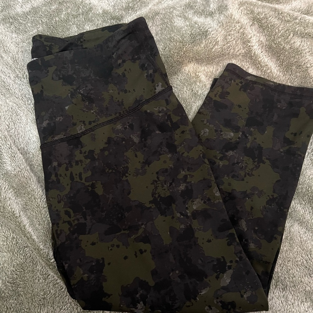 Old Navy Camouflage Leggings